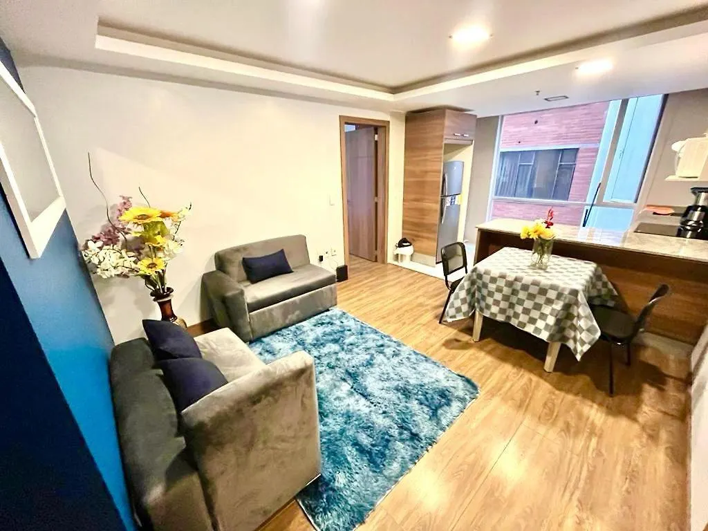아파트 Suite Moderna Sector Quicentro Norte 키토