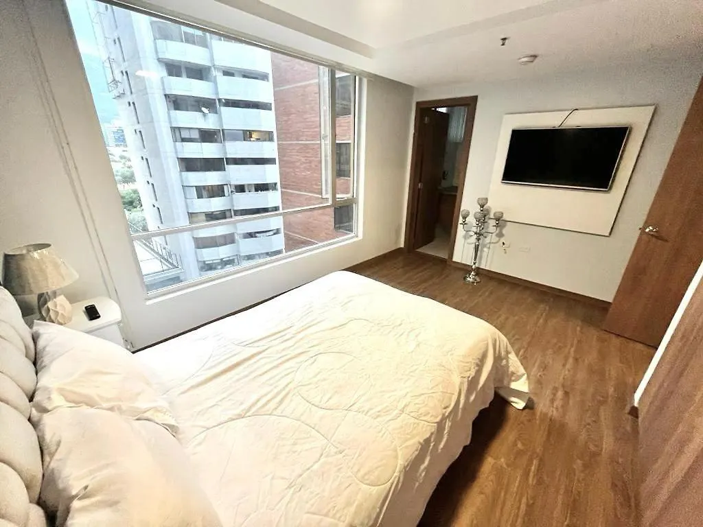 Suite Moderna Sector Quicentro Norte 키토 에콰도르