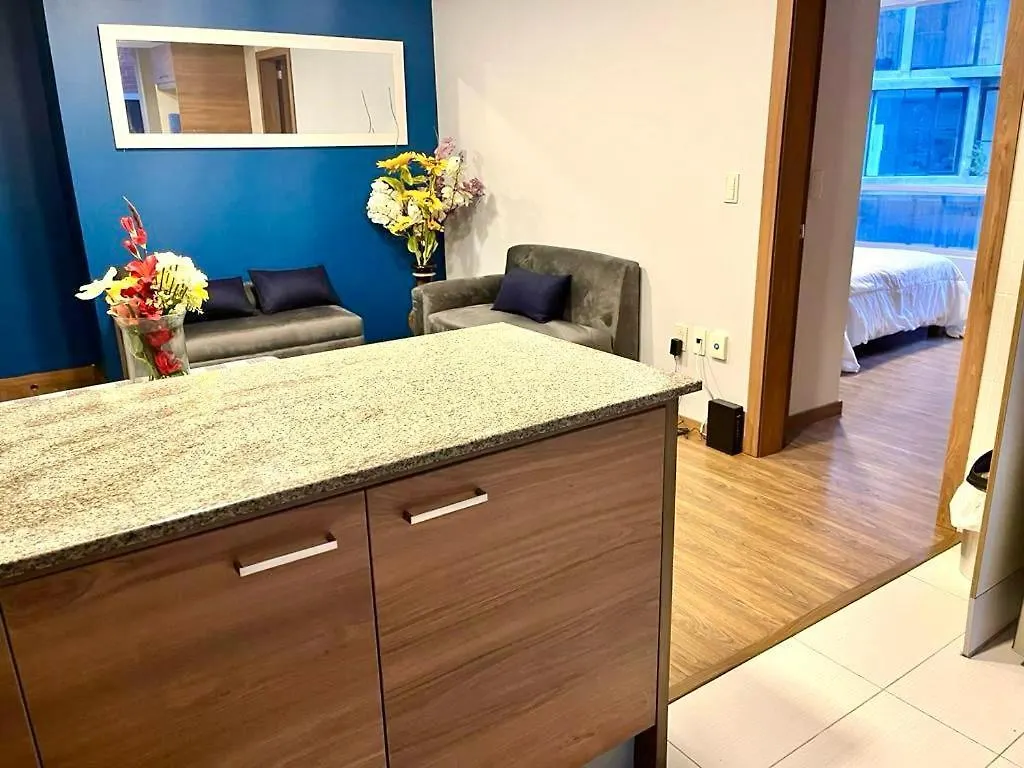 Suite Moderna Sector Quicentro Norte 키토